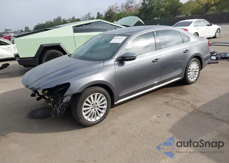 2016 Volkswagen Passat 1.8T Se z USA, uszkodzony, nr VIN 1VWBT7A3XGC043526
